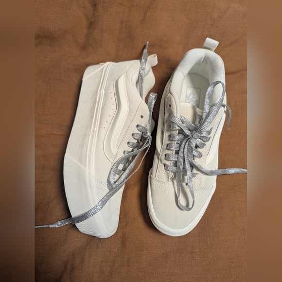 New Vans Knu Stack Shoes - Picture 2 of 5